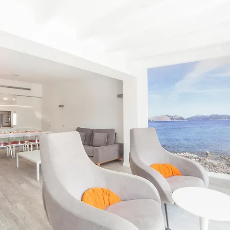 Aixa Villa *