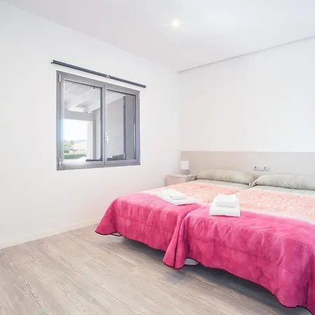 Aixa Villa *